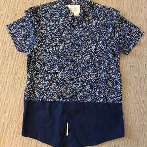 Floral short sleeve button down shirt